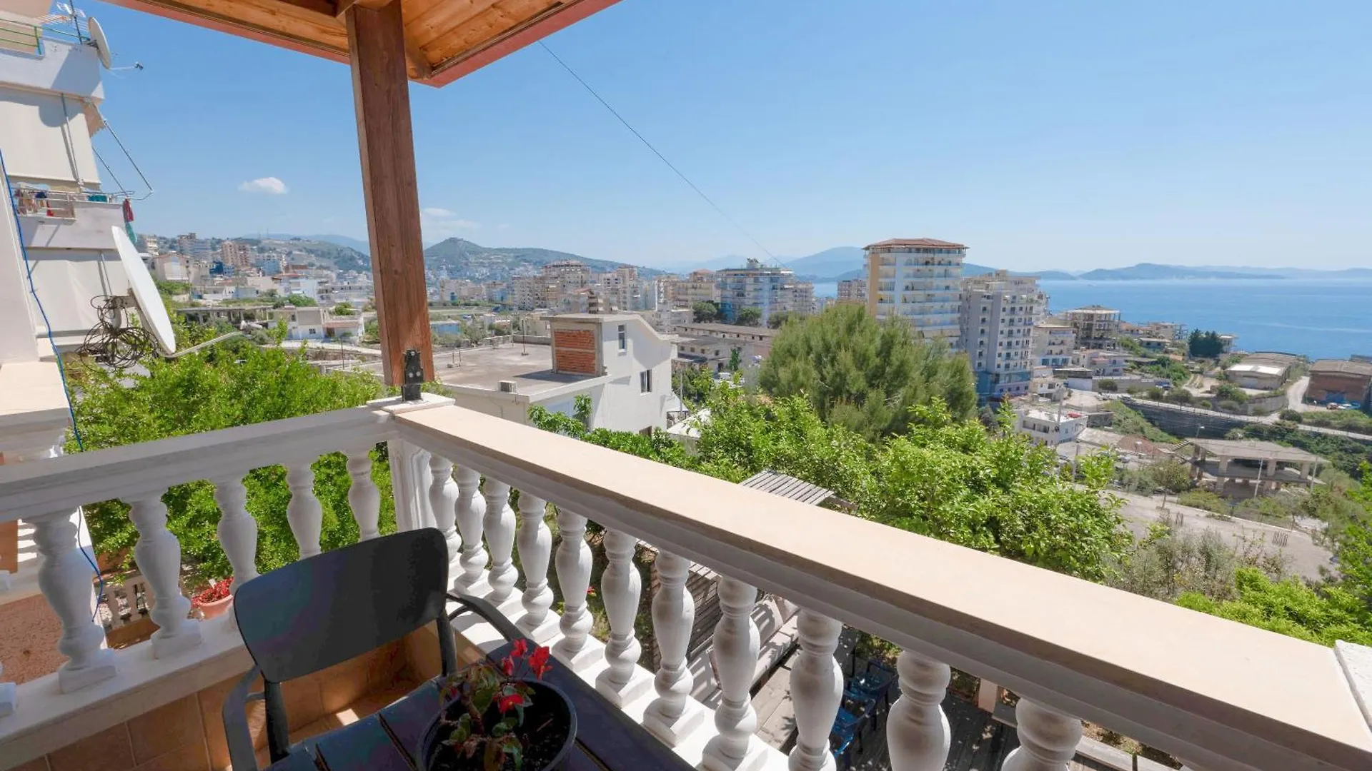 Apartments Villa Luxor Саранда