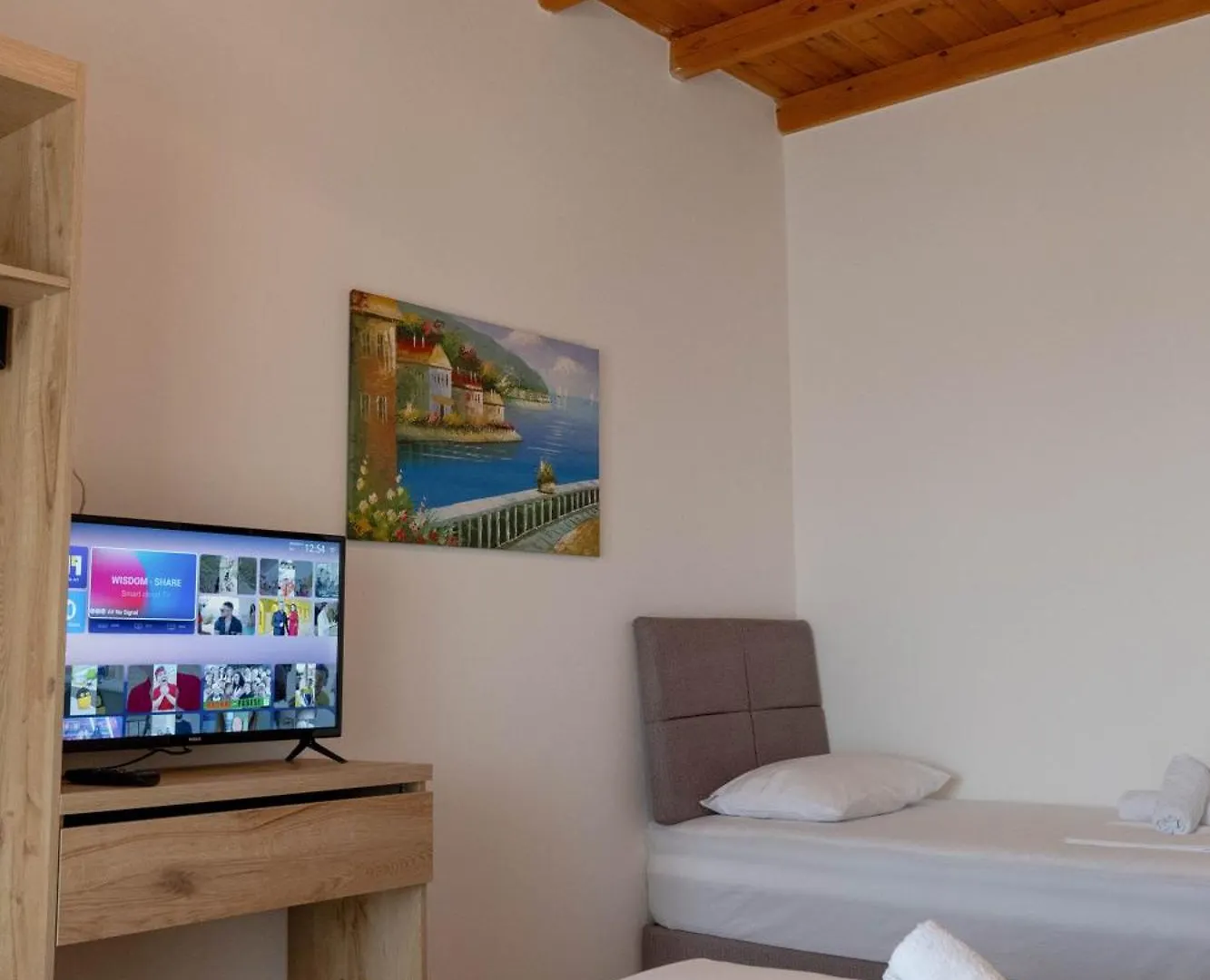 Apartments Villa Luxor Саранда