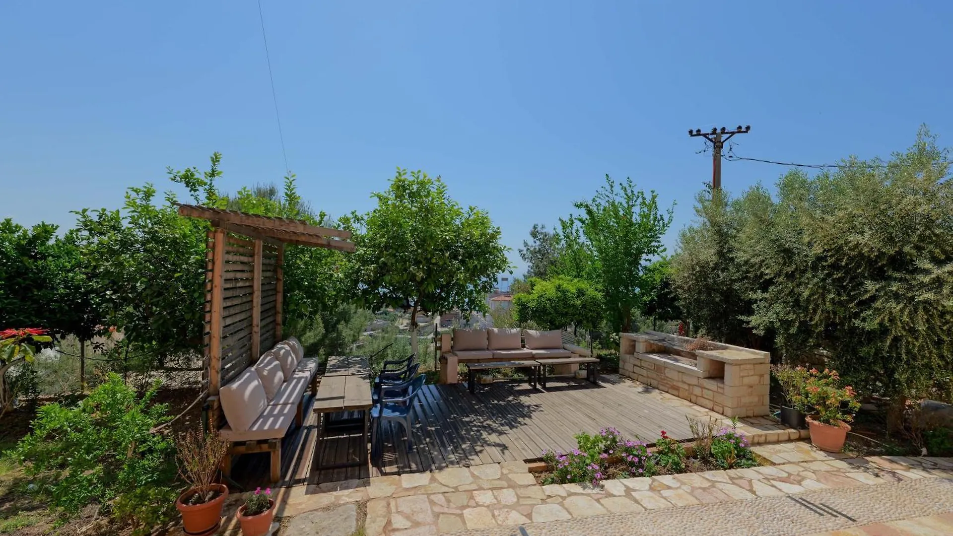 Apartments Villa Luxor Саранда