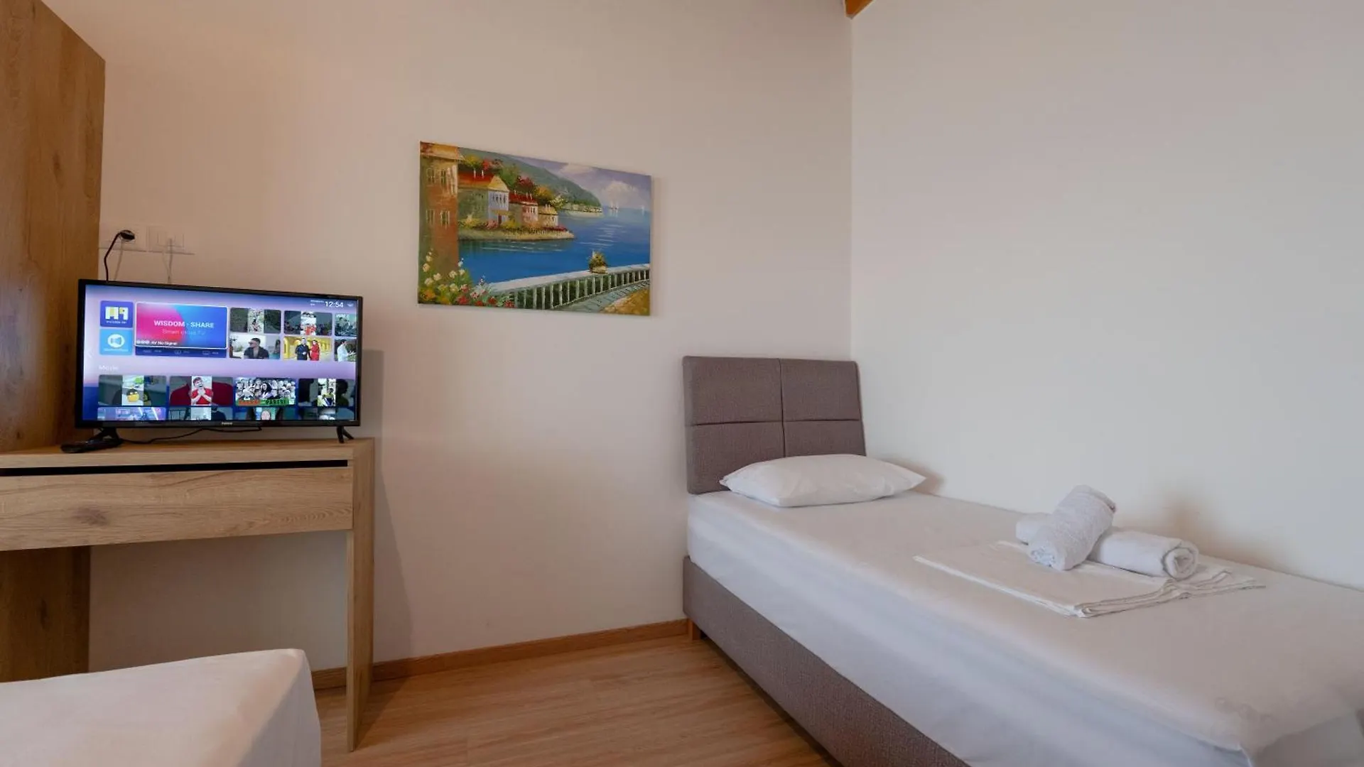 Apartments Villa Luxor ساراندا