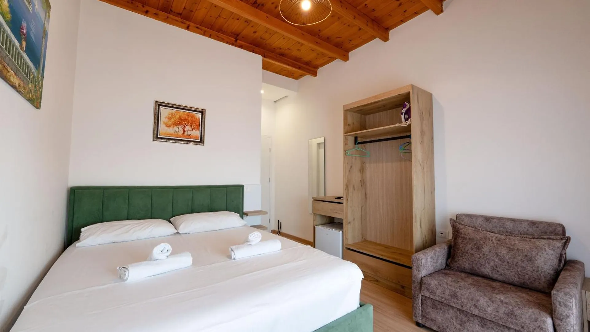 Apartments Villa Luxor ساراندا 0*,  ألبانيا