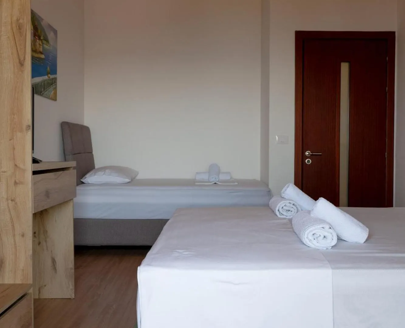 Apartments Villa Luxor ساراندا